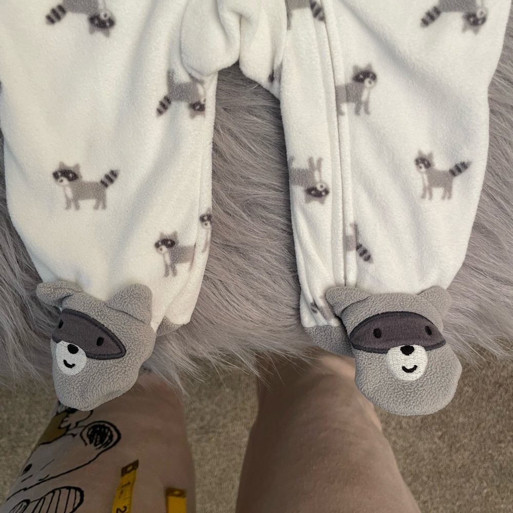 💕Carter's Raccoon Footie PJs - Picture 2 of 6